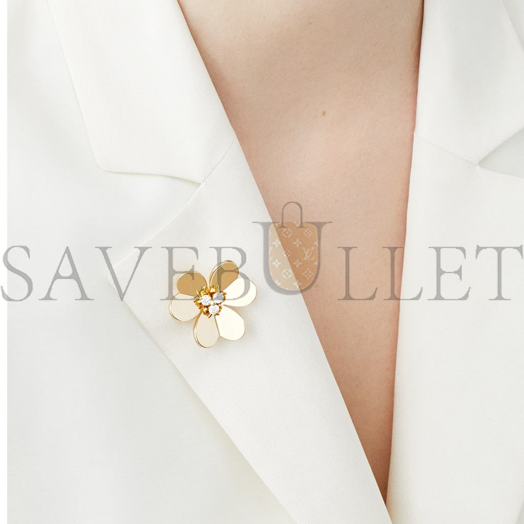 v*n cl*f arpels frivole clip pendant, very large model - yellow gold, Di*m*nd  vcarp2dw00